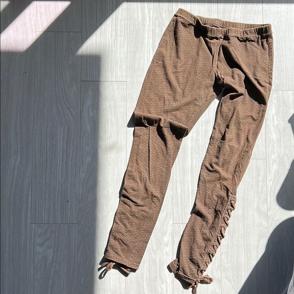 Brown Leggings with Tapered Elastic Cuffs